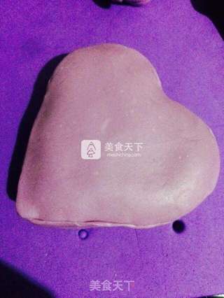 翻糖蛋糕戒指礼盒的做法步骤:4