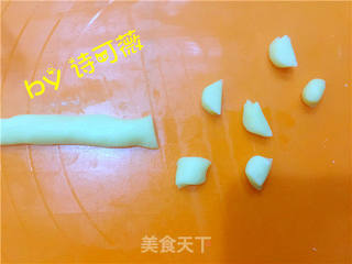 蜂蜜蛋奶小馒头的做法步骤:8