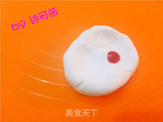 hellokitty翻糖蛋糕的做法步骤:24