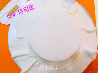 hellokitty翻糖蛋糕的做法步骤:10