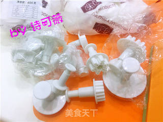 当翻糖遇上马卡龙_翻糖马卡龙的做法步骤:3