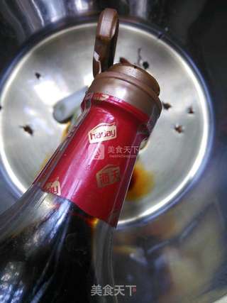 板栗黄焖鸡的做法步骤:5