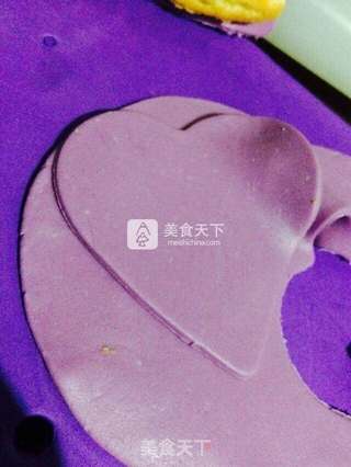 翻糖蛋糕戒指礼盒的做法步骤:3