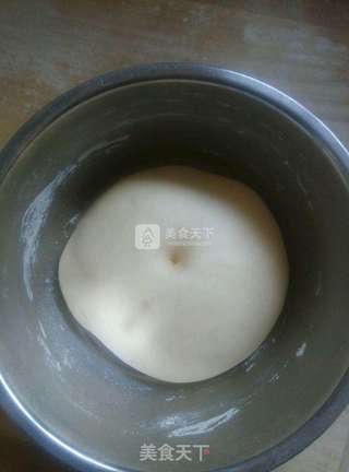 豆沙面包的做法步骤:3