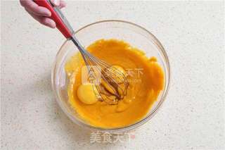 秋冬时令小甜品——奶香南瓜派的做法步骤:5