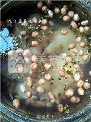 花生莲藕炖猪脚的做法步骤:7
