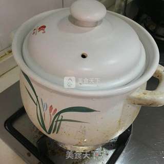 红枣银耳汤的做法步骤:3
