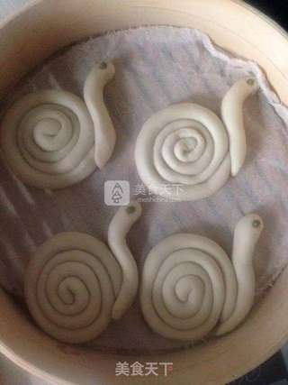 奶香蜗牛卷的做法步骤:7