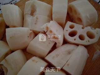 莲藕大骨汤的做法步骤:5