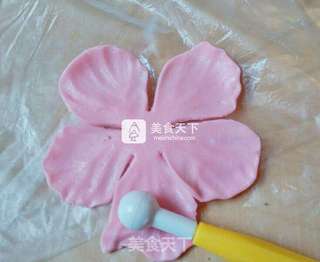 翻糖双层蛋糕的做法步骤:15