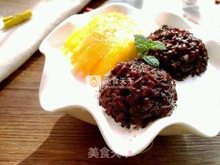 芒果白雪黑糯米甜甜的做法步骤:9