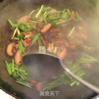素炒香菇的做法步骤:9