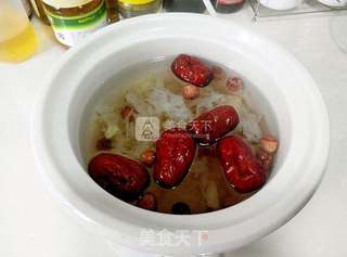 冰糖银耳雪梨糖水的做法步骤:5