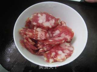 葱香腊肠蛋饭的做法步骤:3
