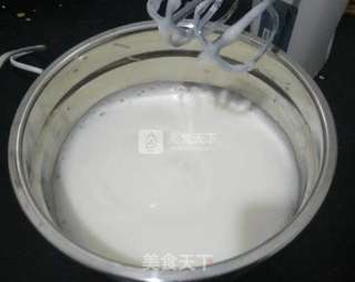 夹心红丝绒水果蛋糕的做法步骤:11