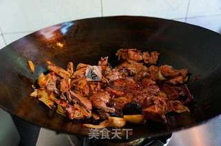 萝卜煨牛腩的做法步骤:9