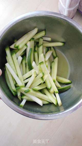 即腌即食萝卜干的做法步骤:2