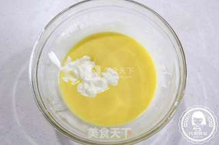 蔓越莓乳酪戚风的做法步骤:6