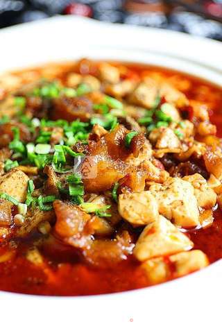 麻婆牛筋豆腐的做法步骤:7