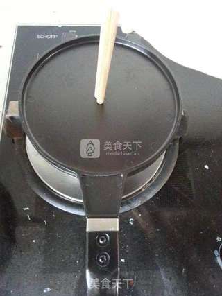 手工酥脆蛋卷的做法步骤:3