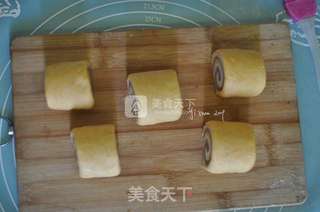 三色馒头卷的做法步骤:10