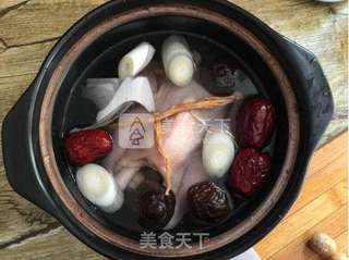 党参栗子鸡汤的做法步骤:5