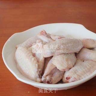 ACA ATO-TM33HT烤仆小智电子式烤箱试用报告4之-新奥尔良烤翅的做法步骤：1