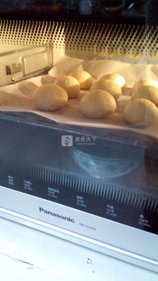 栗子小餐包的做法步骤:18