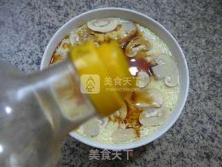 蘑菇鸡蛋羹的做法步骤：12