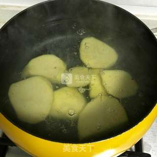 土豆泥沙拉的做法步骤:2