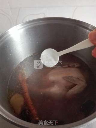红枣参鸡汤的做法步骤:8