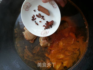 叶蘑焖鸡腿的做法步骤:7