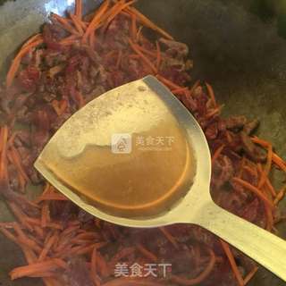 大蒜炒牛肉的做法步骤:4