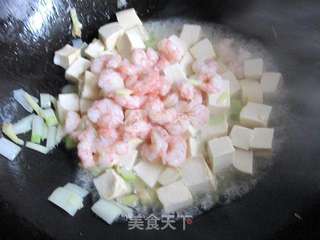 虾仁豆腐的做法步骤：9