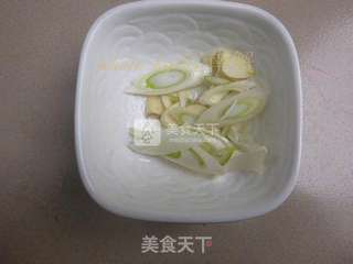 佛手瓜小炒肉的做法步骤:4
