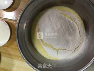 葡萄干戚风蛋糕的做法步骤:4