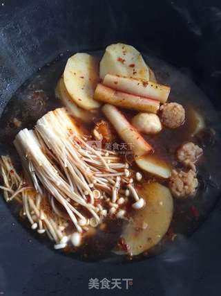 麻辣串串锅的做法步骤:12