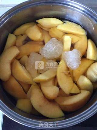糖水黄桃的做法步骤:5