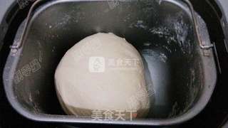 芝麻红糖三角包的做法步骤:5
