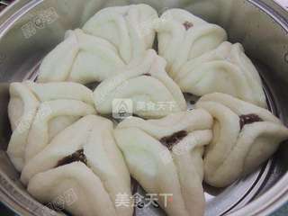 芝麻红糖三角包的做法步骤:16