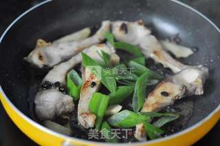 豆豉焖草鱼的做法步骤:11
