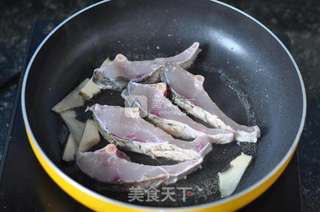 豆豉焖草鱼的做法步骤:6