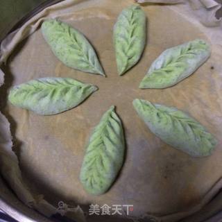 豆沙馅柳叶蒸饺的做法步骤:9