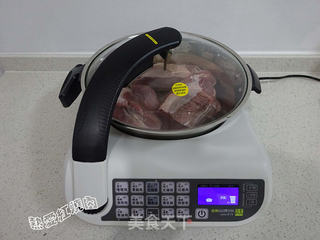 酱牛腱子的做法步骤：2