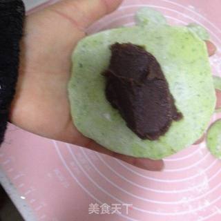 豆沙馅柳叶蒸饺的做法步骤:6