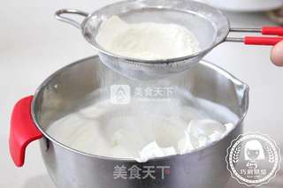 饼干碎天使蛋糕的做法步骤:4