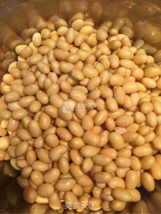 肉末黄豆雪里红的做法步骤:2