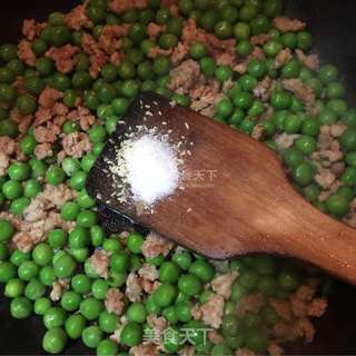 豌豆炒肉末的做法步骤:8
