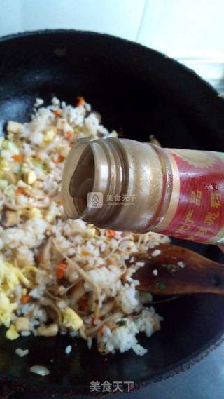 菌菇什锦炒饭的做法步骤:14