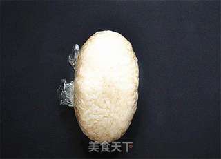 带馅儿的趣味饭团的做法步骤:5